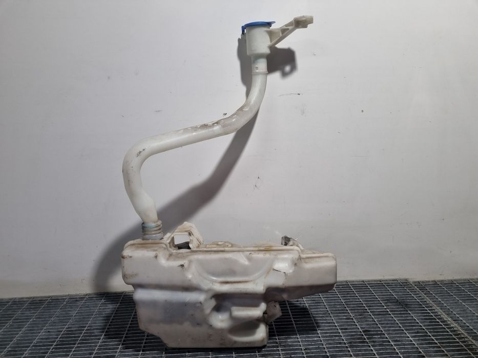 Vas rezervor lichid parbriz Land Rover Discovery Sport 2014 - 2019 (1543) model cu spalatoare far Garantie