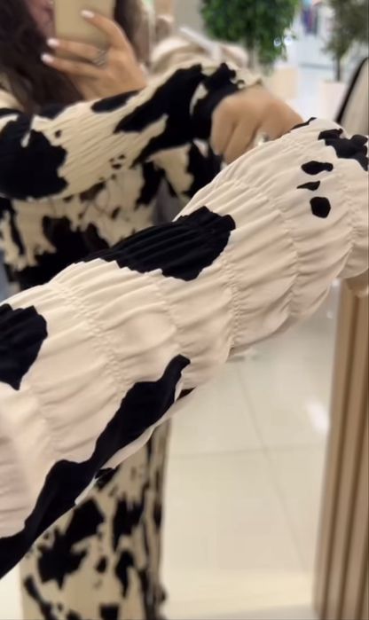 Платье с контрастным принтом