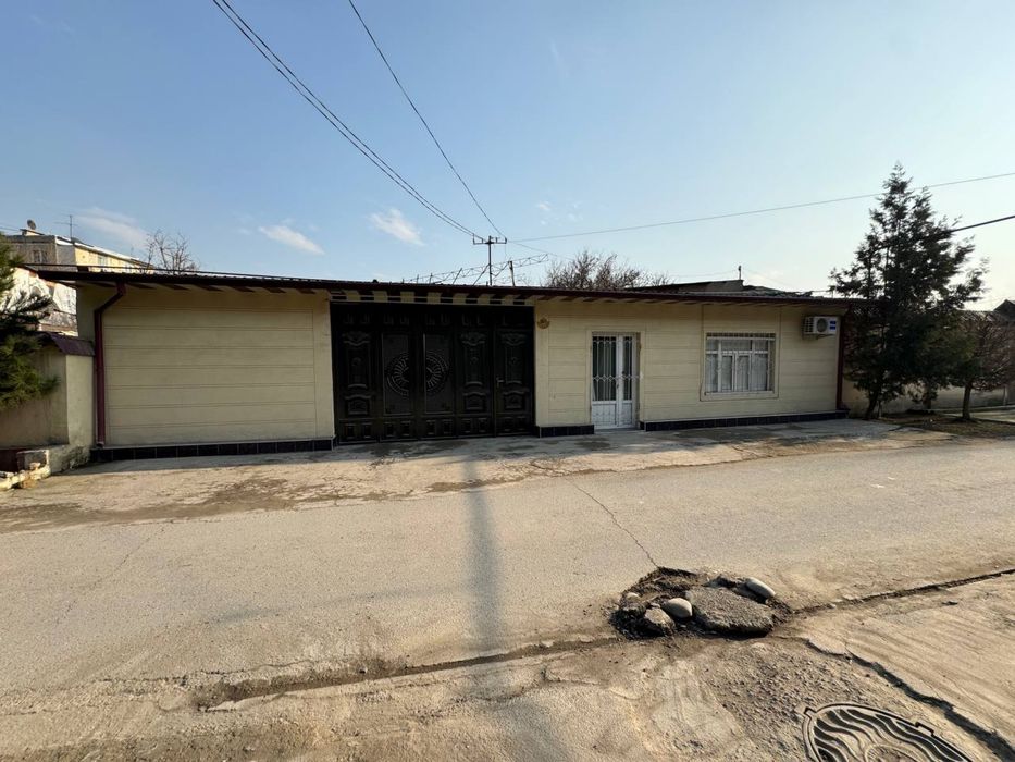 Продаётся дом 10соток срочно!