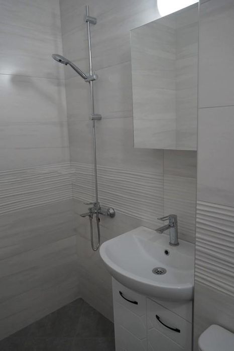 Дава се под наем Двустаен апартамент в София, Слатина - 70 кв.м за 611.49 € - Снимка #8