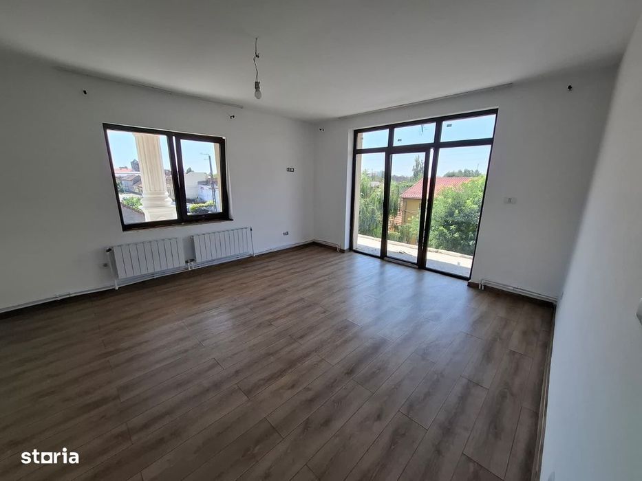 Inchiriez apart 4 camere Parneava - Str. Oituz ID :45325