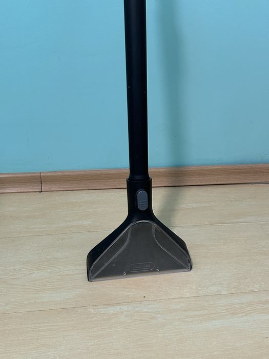 Перящя прахосмукачка / екстрактор karcher SE 3 Compact Home Floor