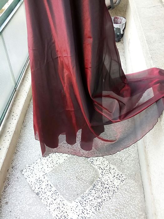 Официална дамска рокля нова размер 42