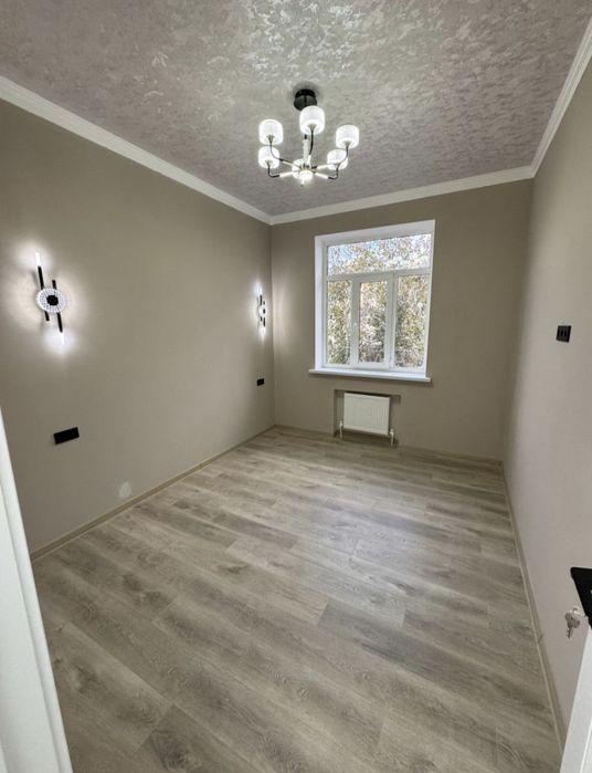 Продается 3х комнатная Рудакий буюк хумо