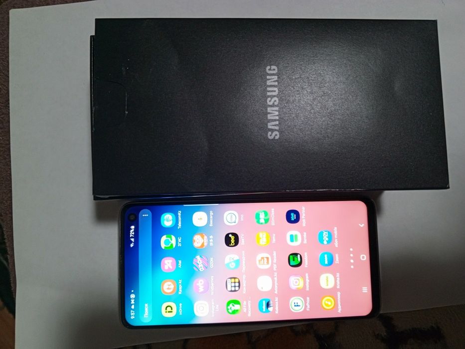 Продается Самсунг с 10 андроид 12 версия