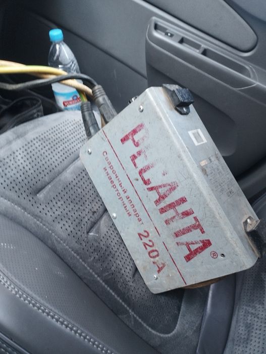 Сварочный аппарат и маска