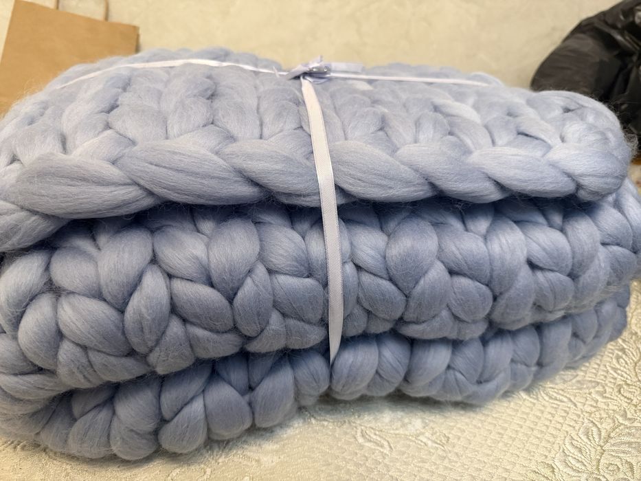 Одеало 100%  мерино вълна. Чисто ново