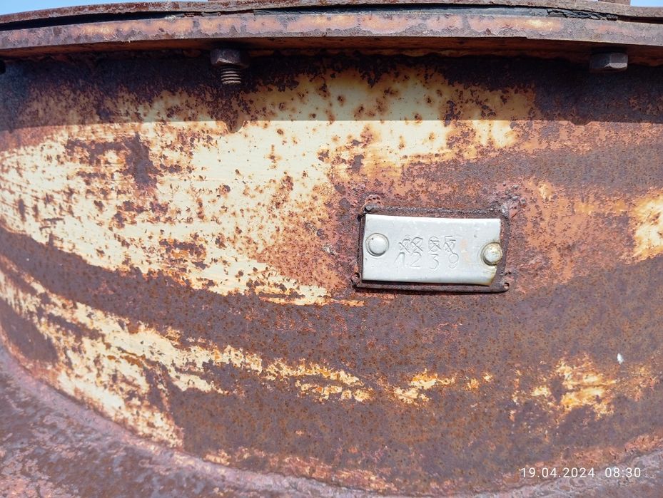 Авто цистерна 4.2 т.