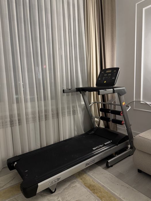 Беговая дорожка в отличном состоянии