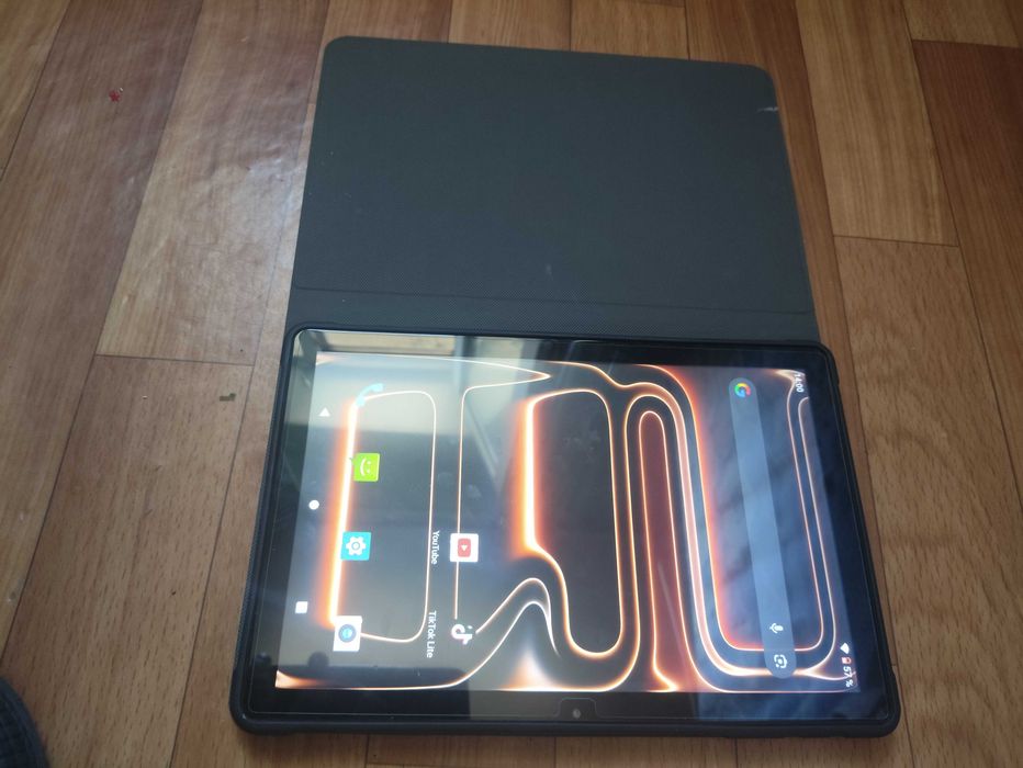 Продам планшет OZCT pro 17 max 8gb/1024gb
