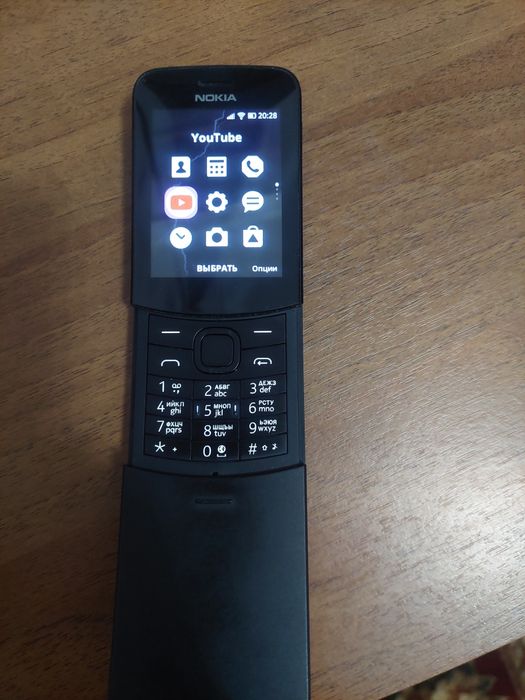 Нокия 8110i в оригинале