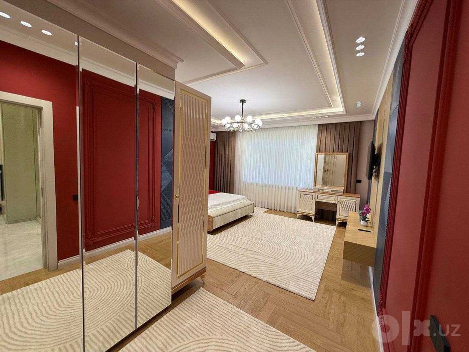 Продается кватира в Мирзо Улугбеке 4/4/8 ЖК Темир йул