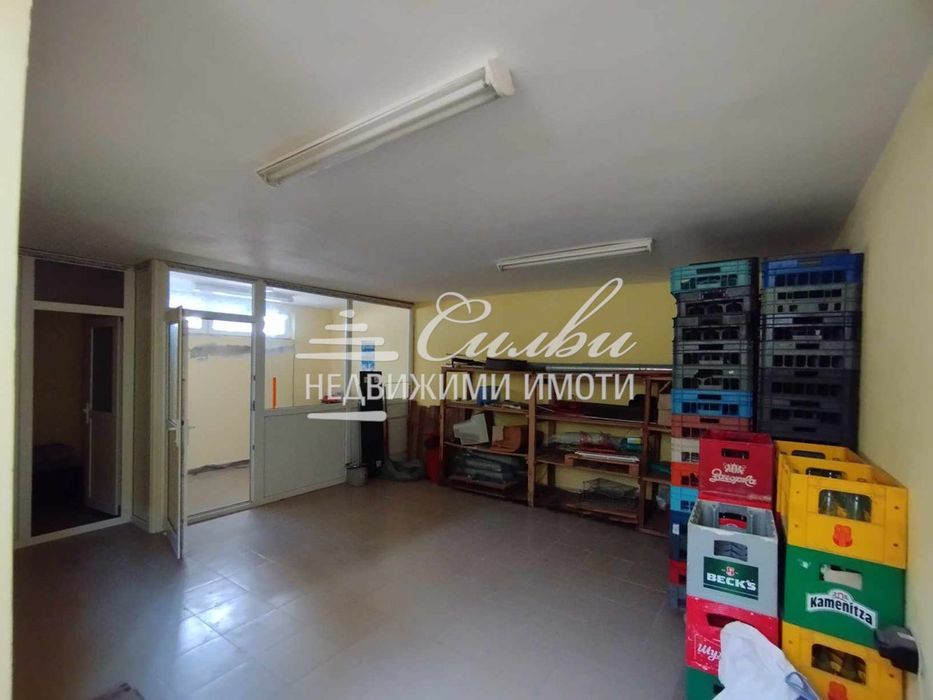 Продава се Магазин в Шумен, Боян Българанов 2 - 140 кв.м за 1250 €/кв.м - Снимка #7