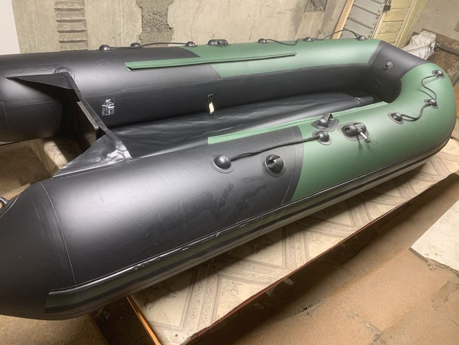 Лодка Ривьера 3200 СК