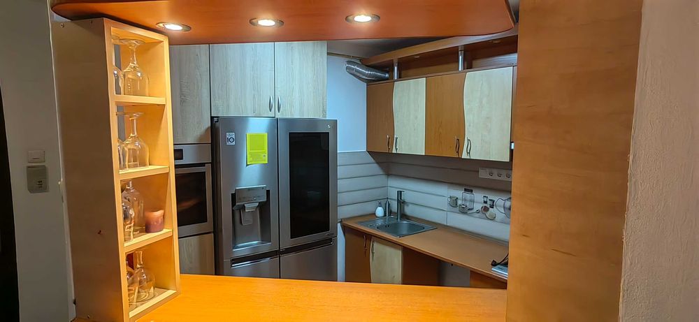 Garsonieră de vânzare