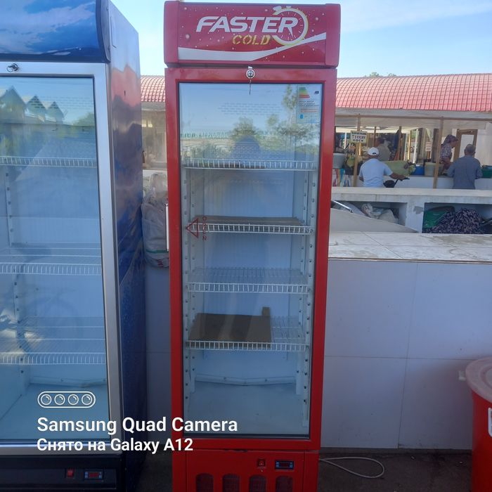 Холодильник  сотилади