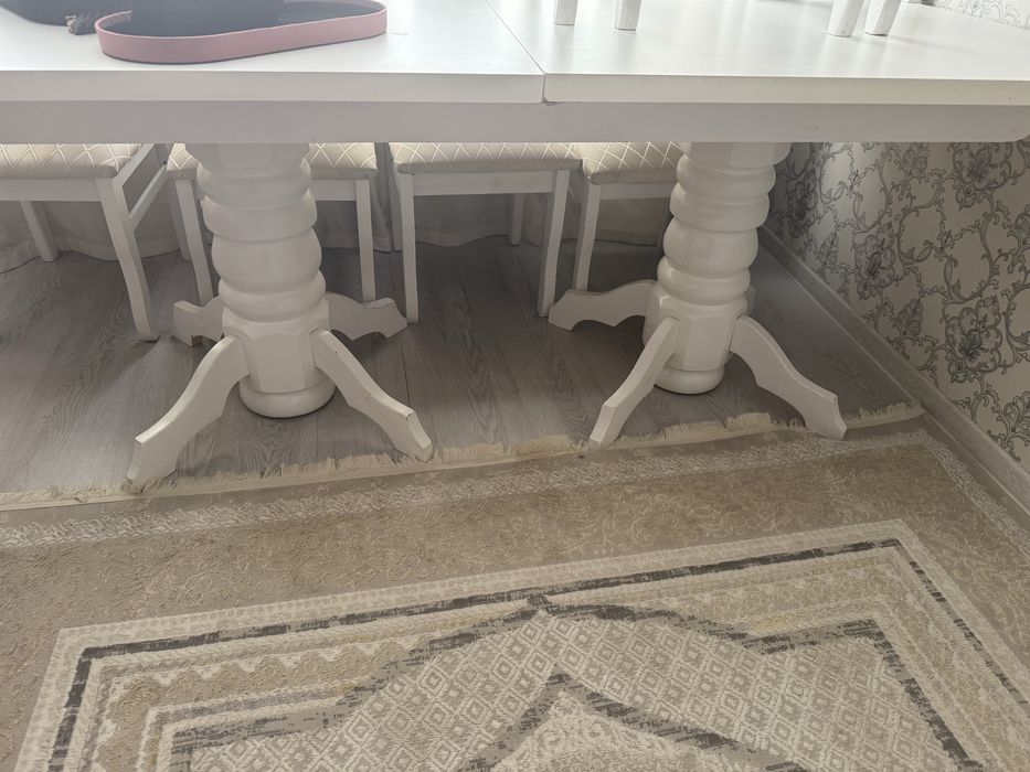 Продам стол со стулями