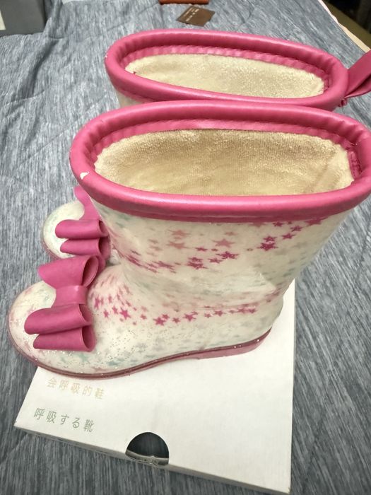 Резиновые сапоги с флисом на девочку