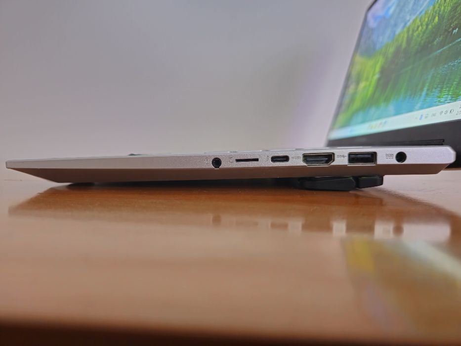 Suport pliabil pentru leptop