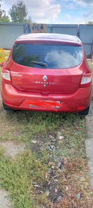 Продам Рено Сандеро 2015 г.в.
