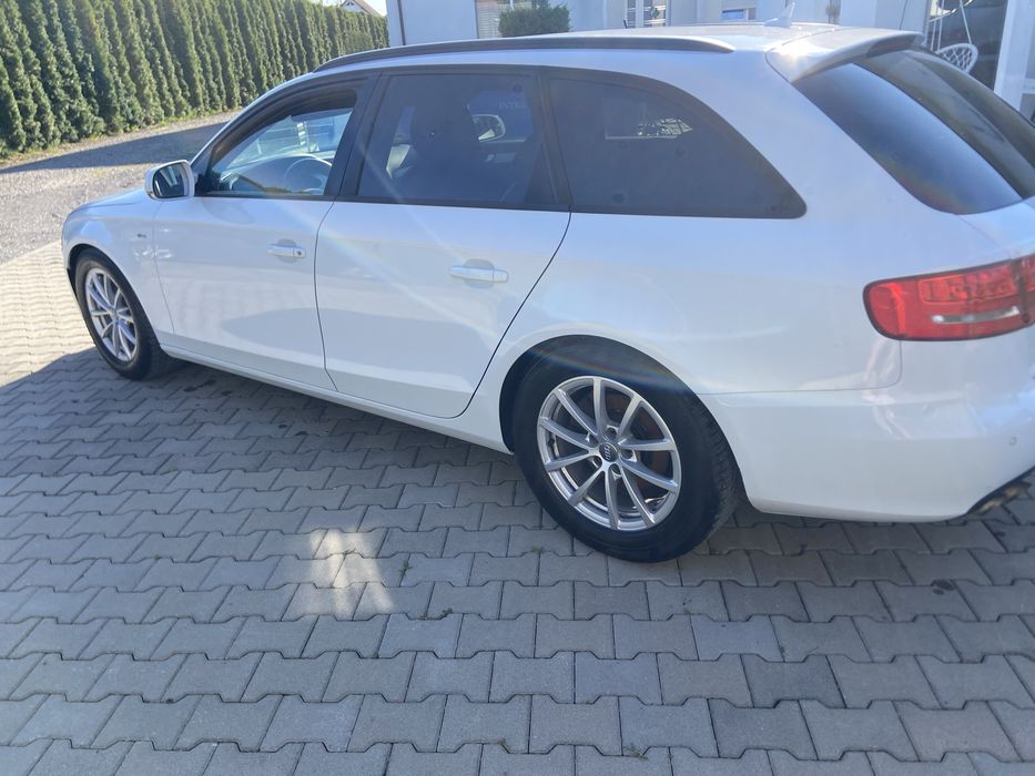 Audi A4 2011 S-line Automat Alb Perlat
