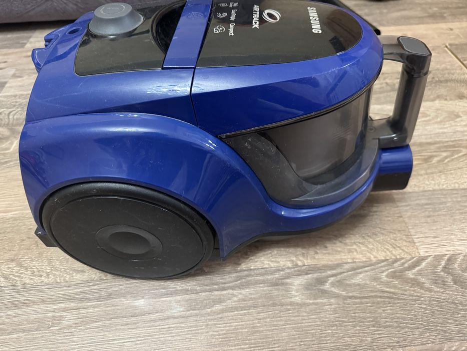 Б/у пылесос сатылады