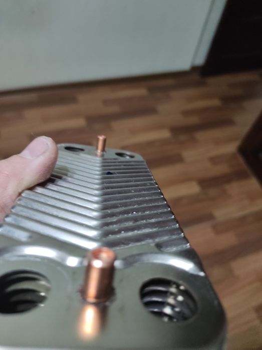 Теплообменник вторичный Viessmann Vitopend 100-w.  14 пластилин.