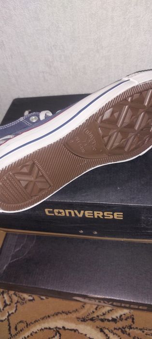 Кеды CONVERSE оригинал. Привезён из Кореи.