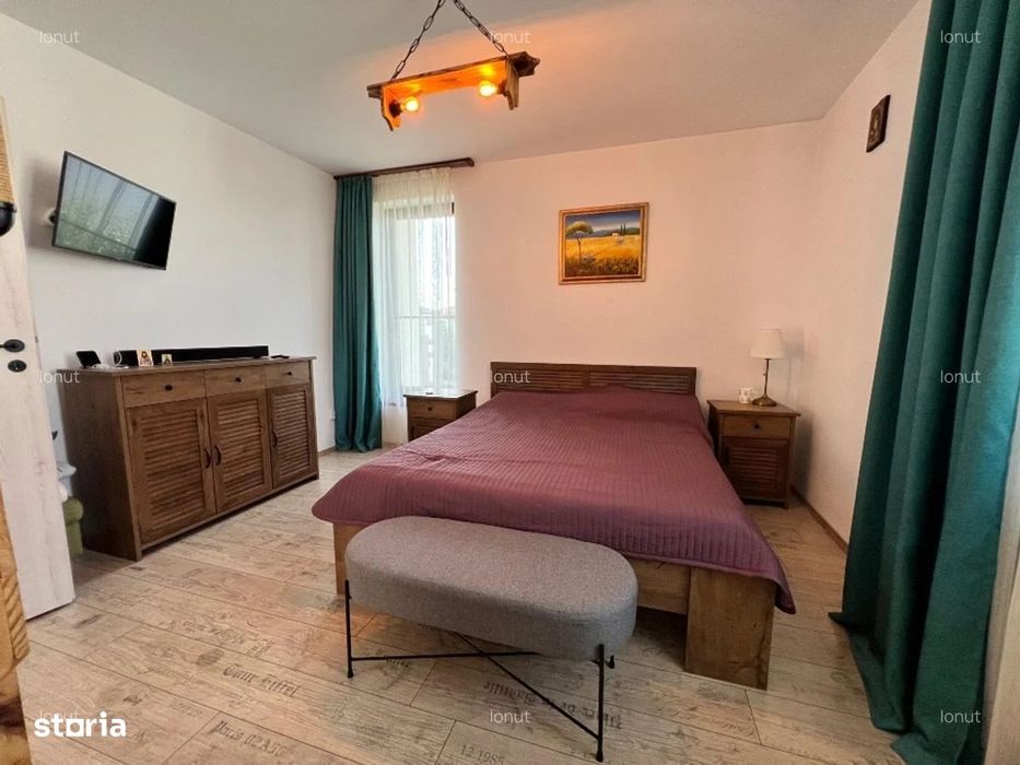 Oferim spre inchiriere casa/vila 4 camere