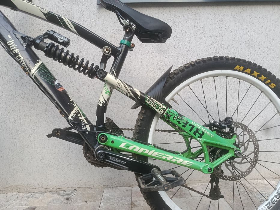 Bicicleta downhill 2014