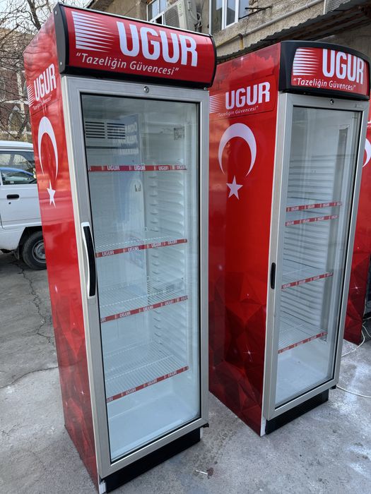 Vitrina xaladilnik UGUR zavot arginali sotiladi