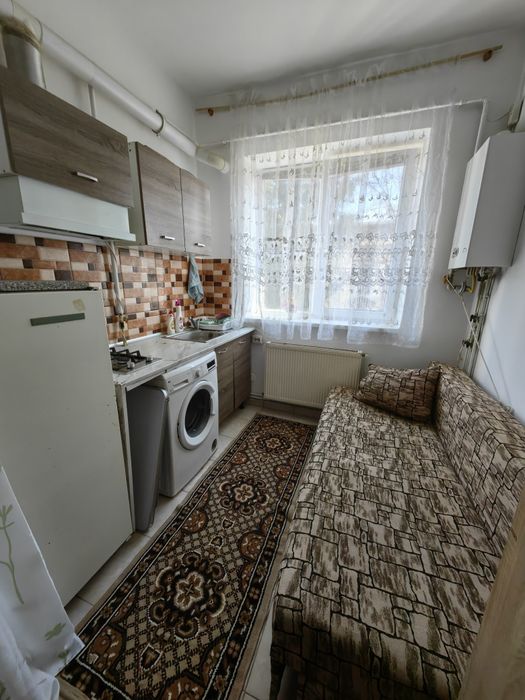 Camera 10m2 de inchiriat