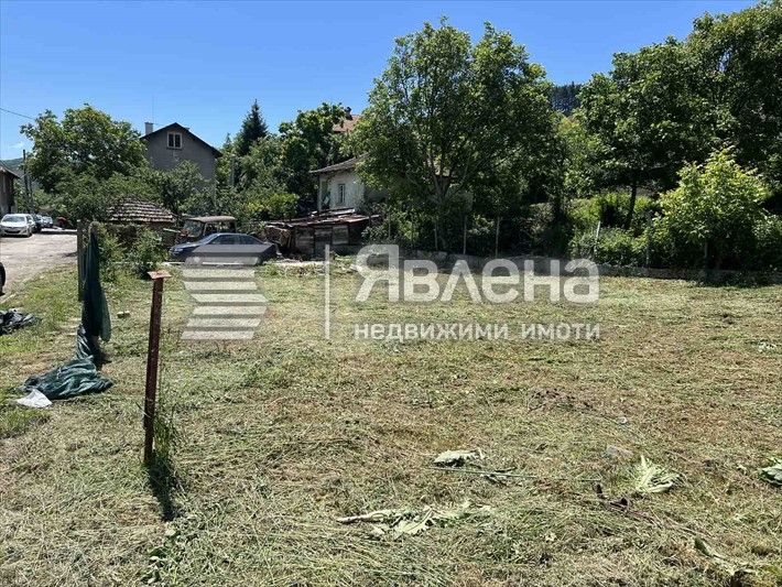 Продава се Парцел в с. Кокаляне, Област София-град - 608 кв.м за 297 €/кв.м - Снимка #2