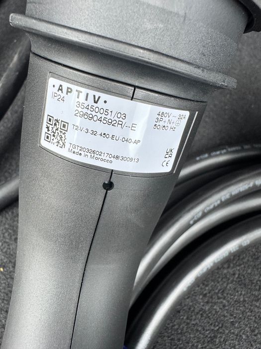Кабел за зареждане на електромобил Type 2 – 32A, 480V, 3 Phase, 5 метра – чисто нов
