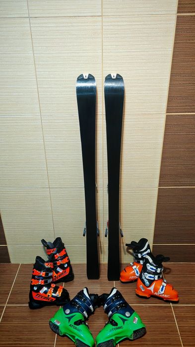 Schiuri atomic 130 cm -clapari ski