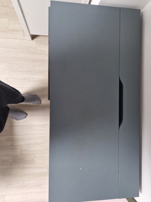 Продам офисный стол производством IKEA
