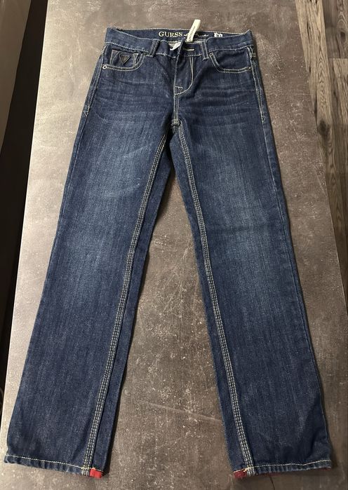 3 броя Детски дънки GUESS, Zara, Tommy Hilfiger + подарък жилетка Zara