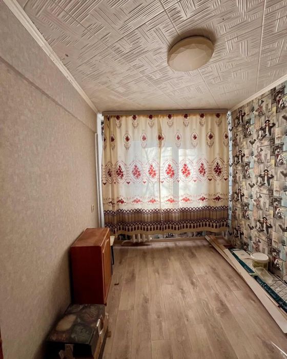 Двухкомнатная возле университета.