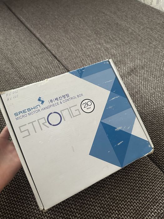 Продам Strong 210оригинал Маникюрный аппарат