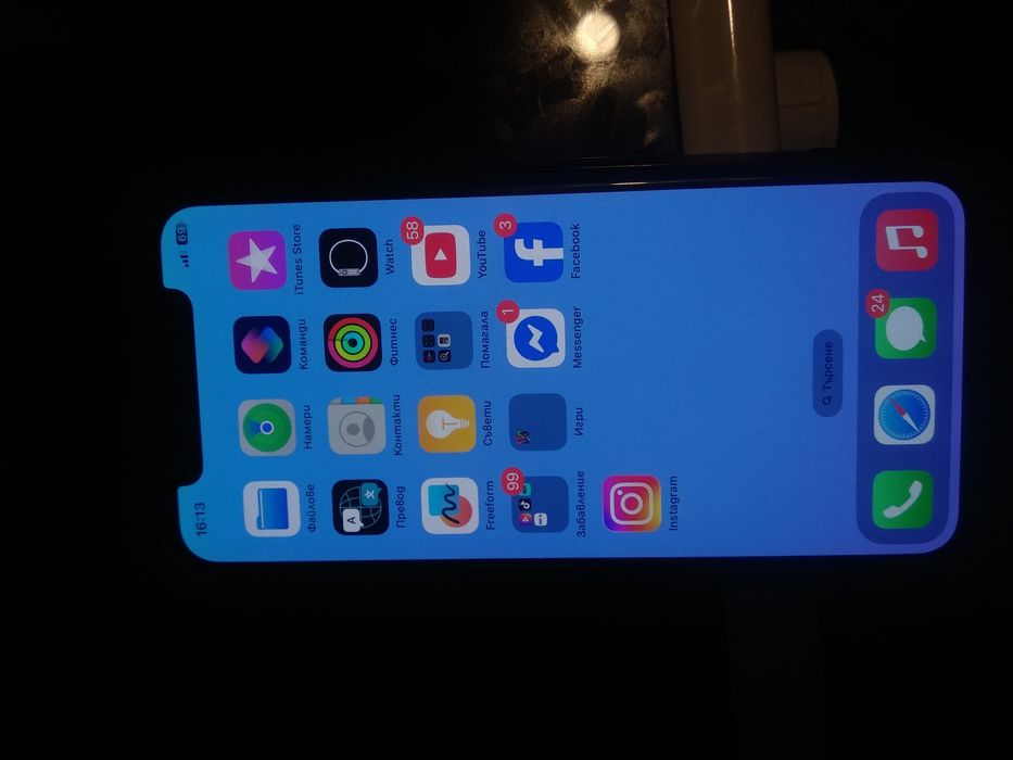 iPhone X в добро състояние