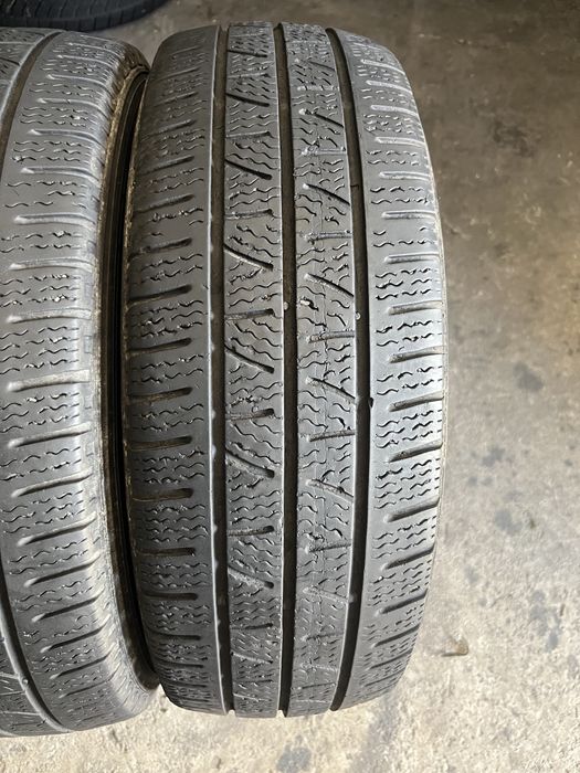 2 anvelope de iarna 215/65/16C Pirelli 2022!