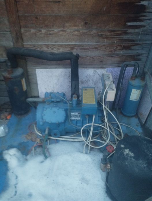 Холодильный компрессор