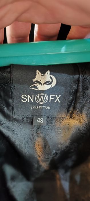 Продам шубу snow fox