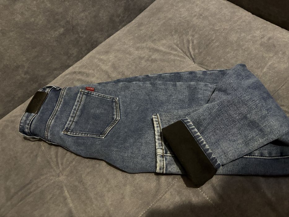 Джинсы теплые продам