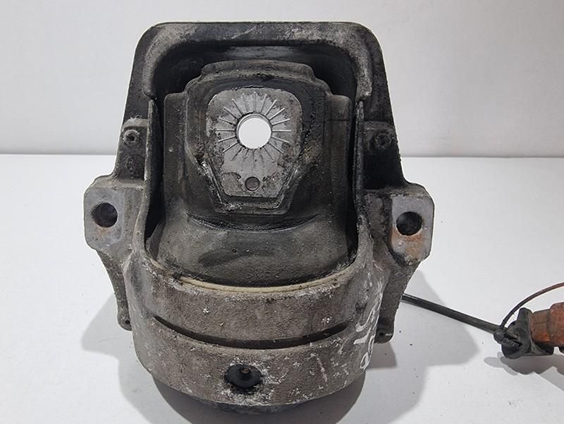 Tampon motor cu senzor stanga / dreapta Audi A4 8K2, B8 8K0199381 2.0