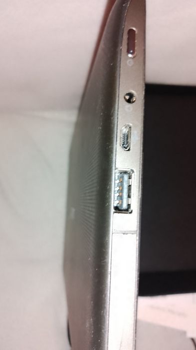 Таблет Acer Iconia A200 Работещ с някои забележки