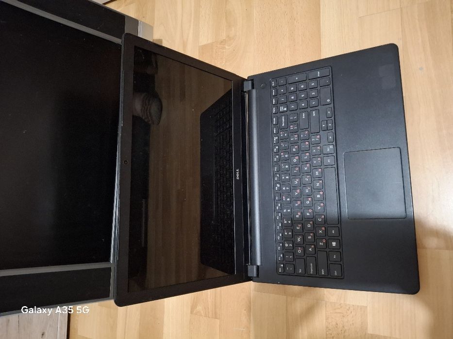 Лаптоп за части ,,Dell,