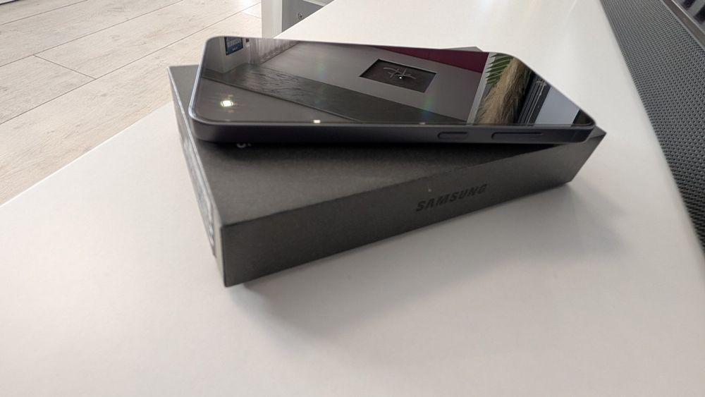 Samsung galaxy s25