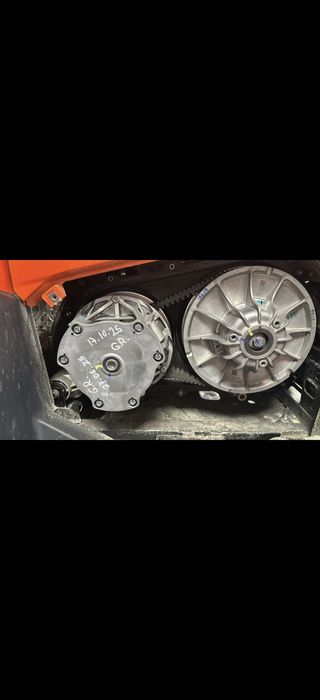 Cf moto x10 ca și nou