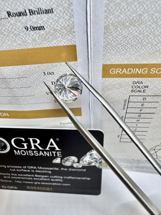 Диамант 3 карата, мойсанит, за бижу и подарък